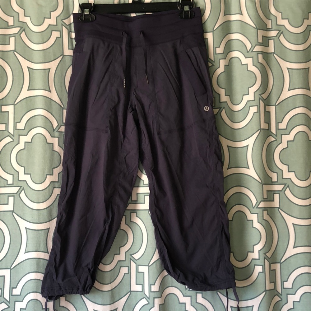 Lululemon Athletica Drawstring Capris
